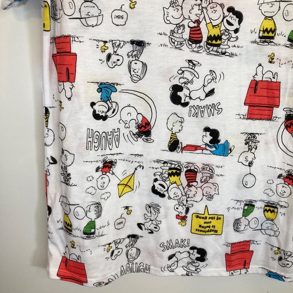 Peanuts AOP Snoopy Charlie Brown White Short Sleeve Shirt Sz XL Juniors - Picture 11 of 13
